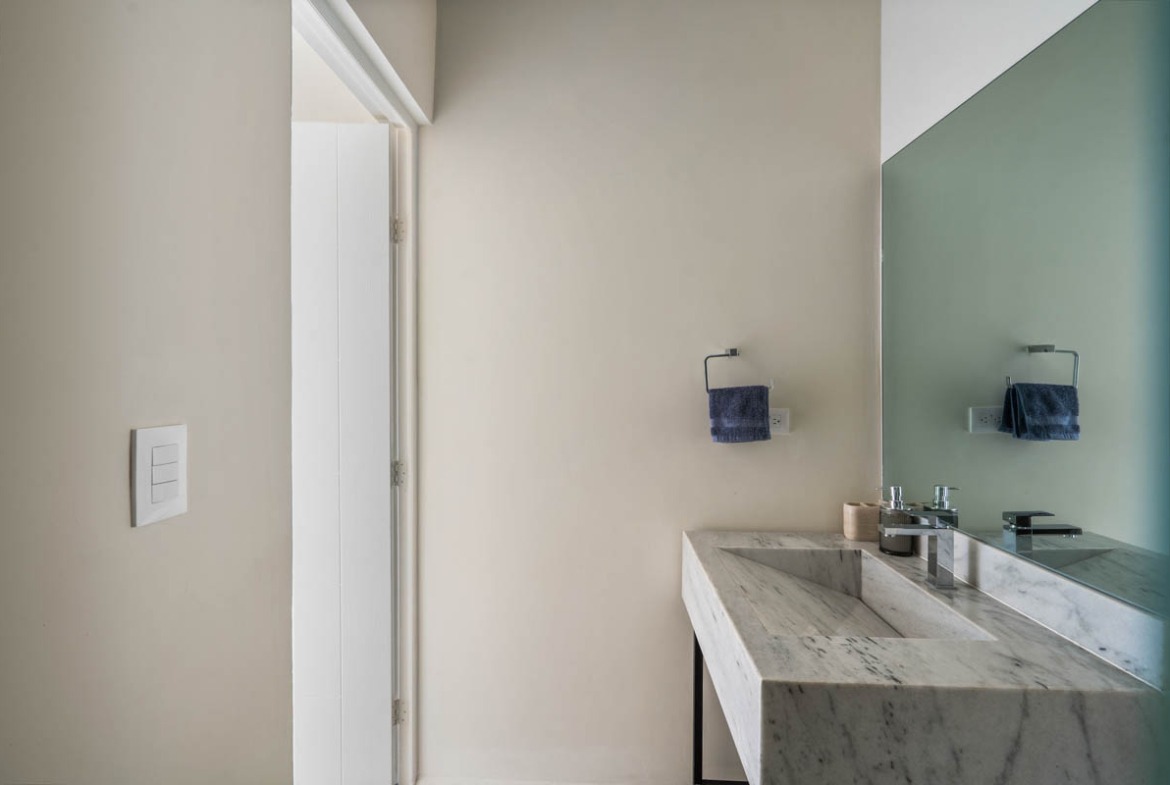 Modern Apartment for Rent – Prime Location in Bucerías Center