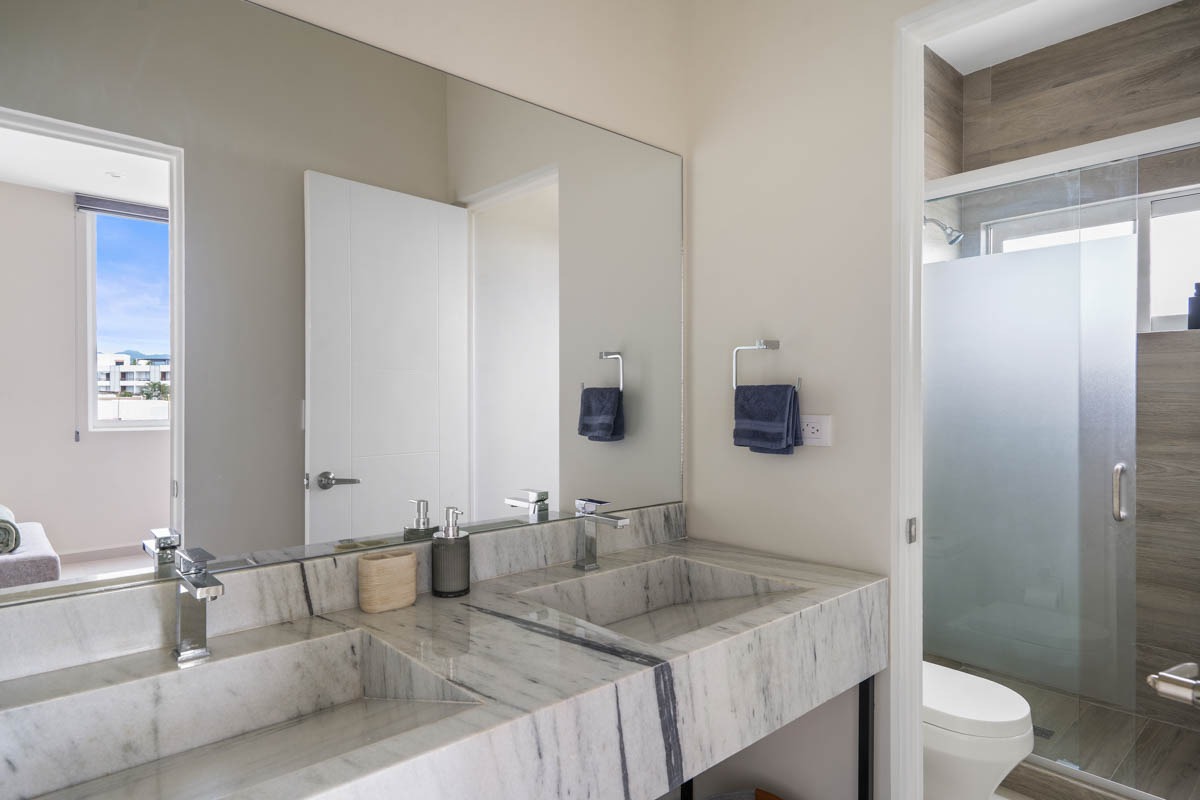 Modern Apartment for Rent – Prime Location in Bucerías Center