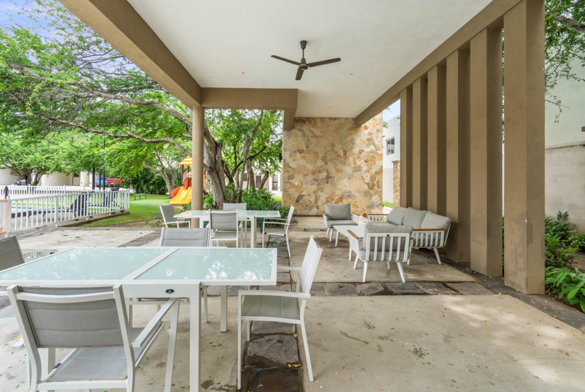 Modern Apartment for Rent – Prime Location in Bucerías Center